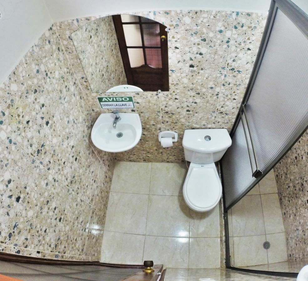 Hostal La Esperanza 莱蒂西亚 外观 照片